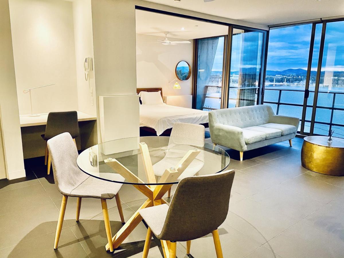 Nishi Holiday Apartments Canberra Esterno foto