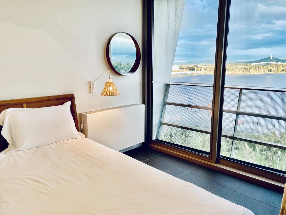 Nishi Holiday Apartments Canberra Esterno foto