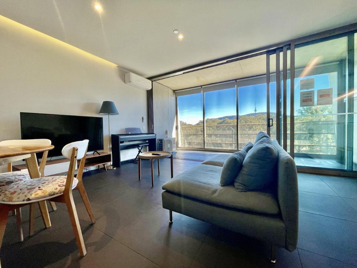 Nishi Holiday Apartments Canberra Esterno foto