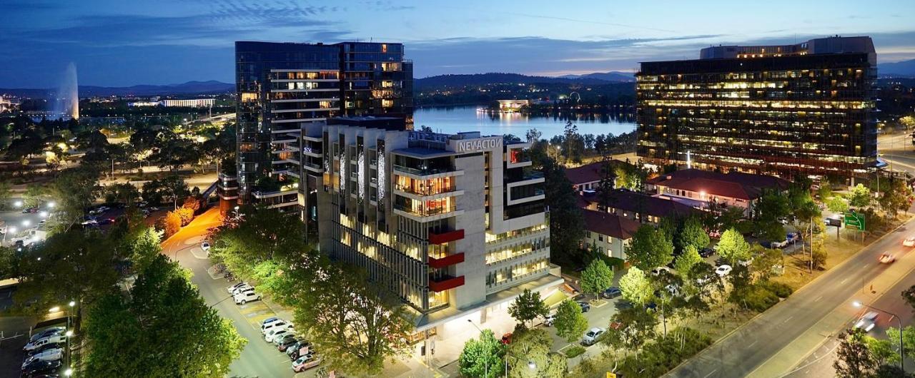 Nishi Holiday Apartments Canberra Esterno foto